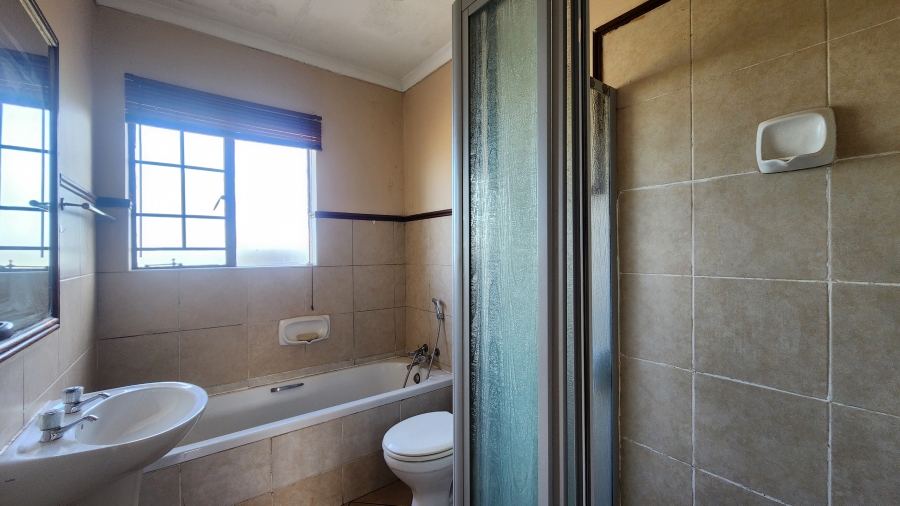 2 Bedroom Property for Sale in Mooikloof Ridge Gauteng