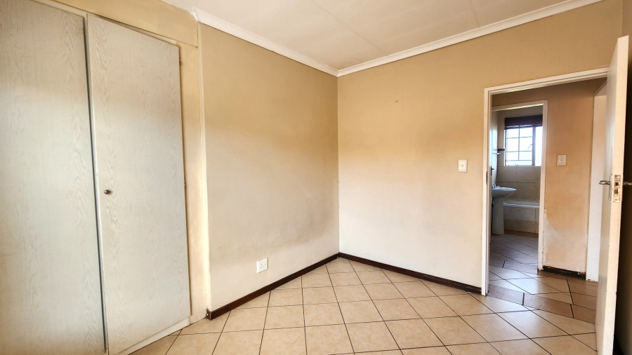 2 Bedroom Property for Sale in Mooikloof Ridge Gauteng