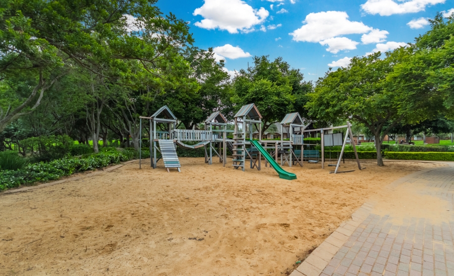 2 Bedroom Property for Sale in Mooikloof Ridge Gauteng