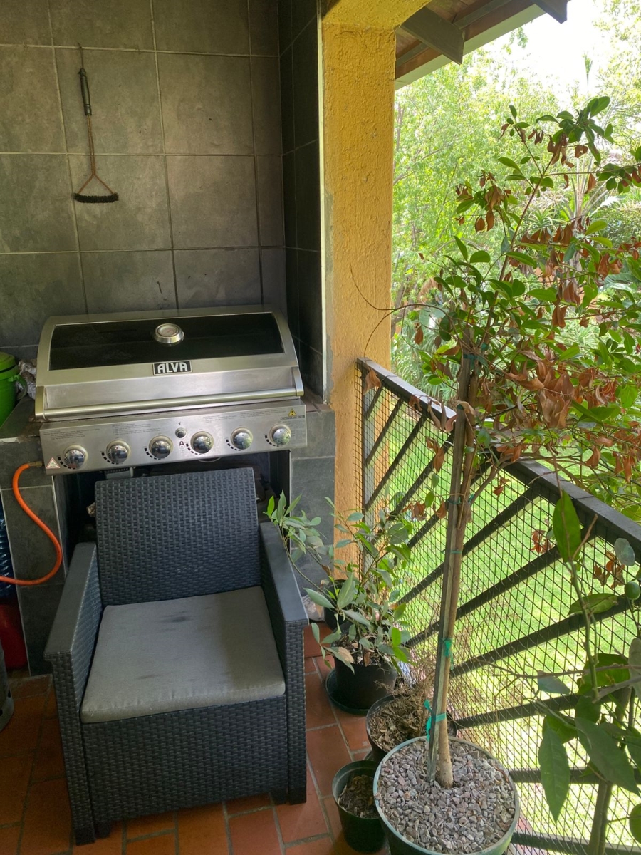 2 Bedroom Property for Sale in Moreleta Park Gauteng