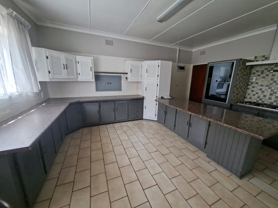 3 Bedroom Property for Sale in Selcourt Gauteng