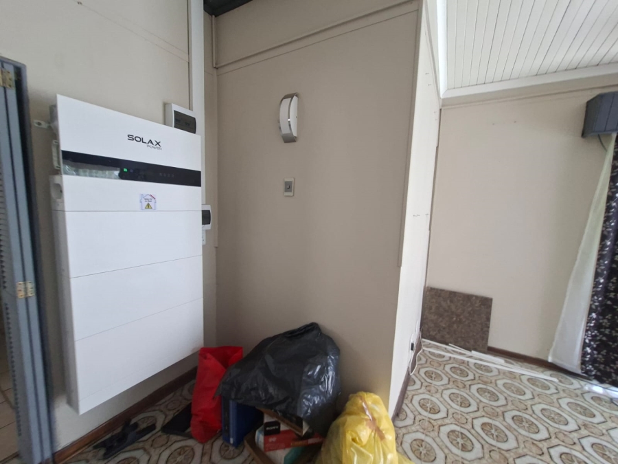 3 Bedroom Property for Sale in Selcourt Gauteng