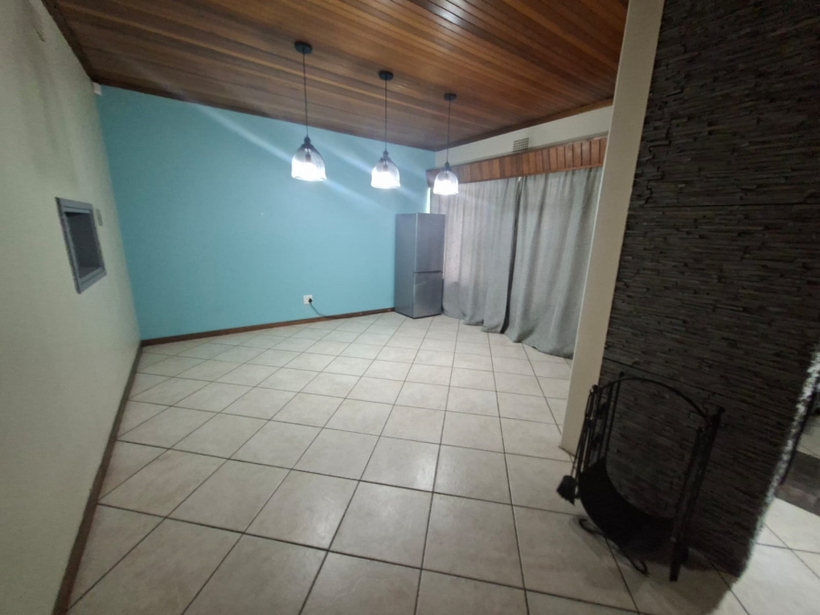 3 Bedroom Property for Sale in Selcourt Gauteng