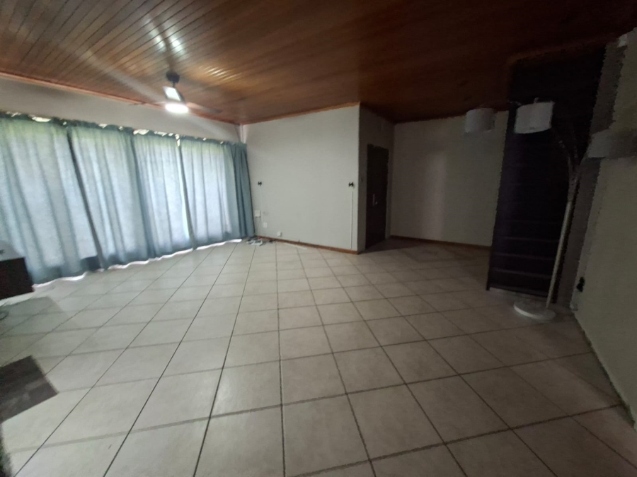3 Bedroom Property for Sale in Selcourt Gauteng