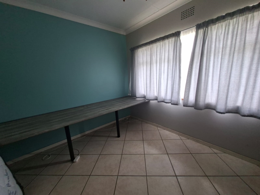 3 Bedroom Property for Sale in Selcourt Gauteng