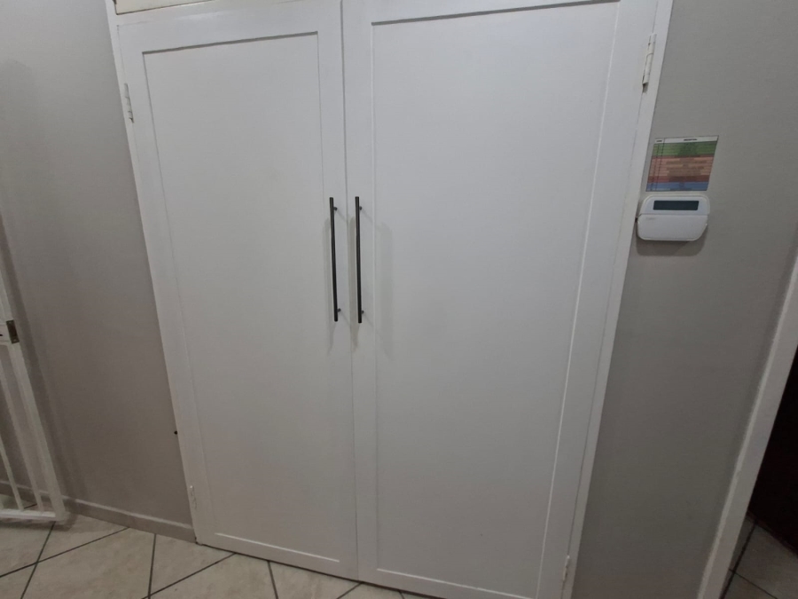 3 Bedroom Property for Sale in Selcourt Gauteng