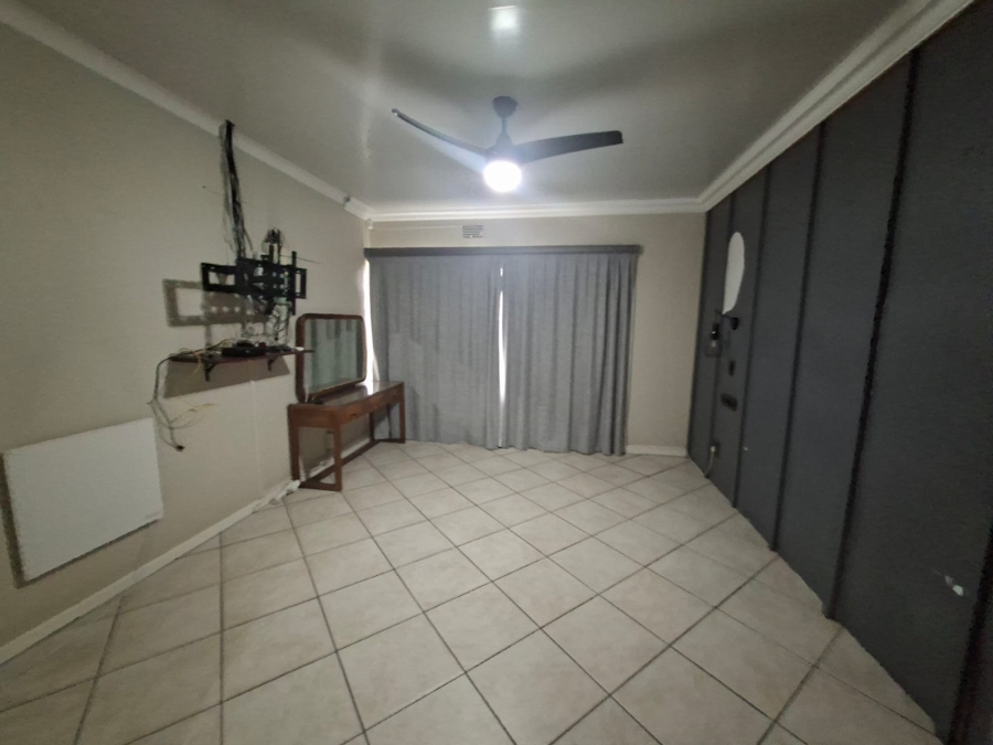 3 Bedroom Property for Sale in Selcourt Gauteng