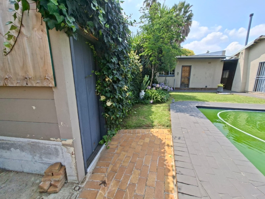 3 Bedroom Property for Sale in Selcourt Gauteng