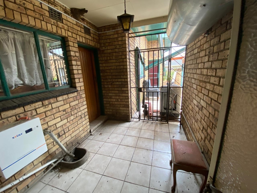 3 Bedroom Property for Sale in Vanderbijlpark SE 7 Gauteng