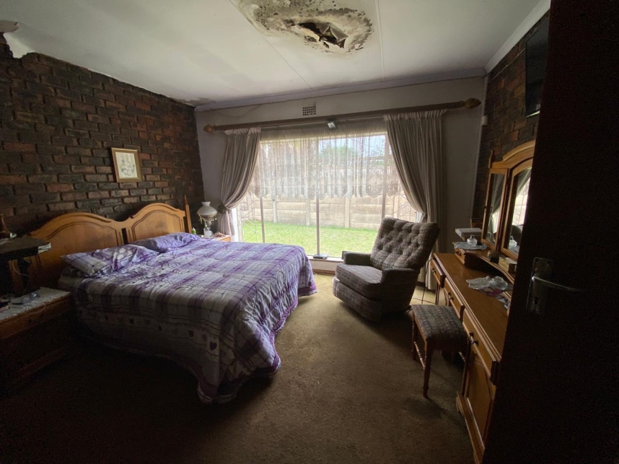 3 Bedroom Property for Sale in Vanderbijlpark SE 7 Gauteng