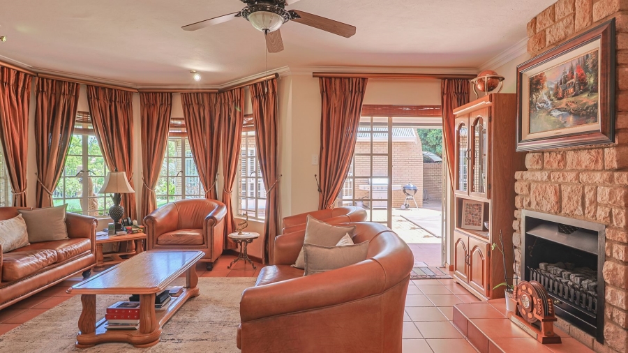 4 Bedroom Property for Sale in Cornwall Hill Gauteng