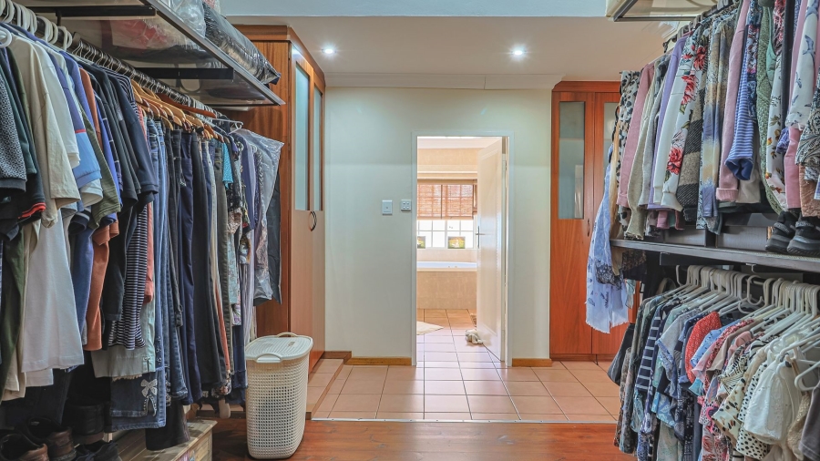 4 Bedroom Property for Sale in Cornwall Hill Gauteng