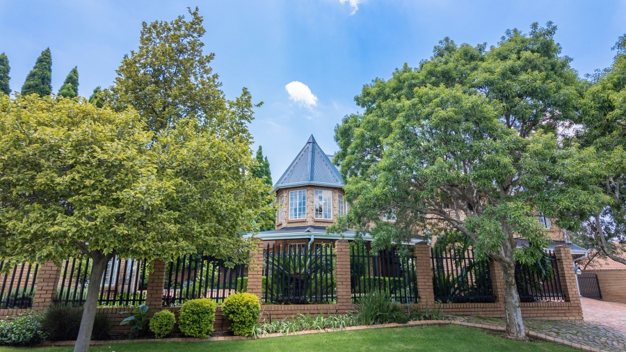 4 Bedroom Property for Sale in Cornwall Hill Gauteng