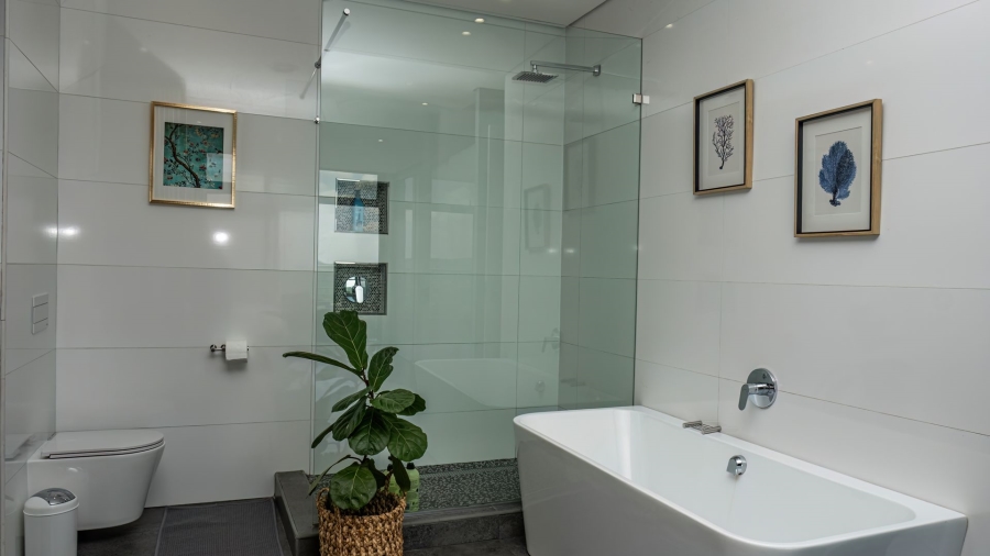 2 Bedroom Property for Sale in Menlyn Gauteng