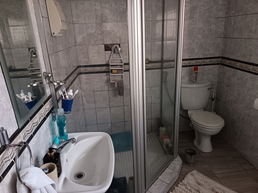 3 Bedroom Property for Sale in Florida North Gauteng