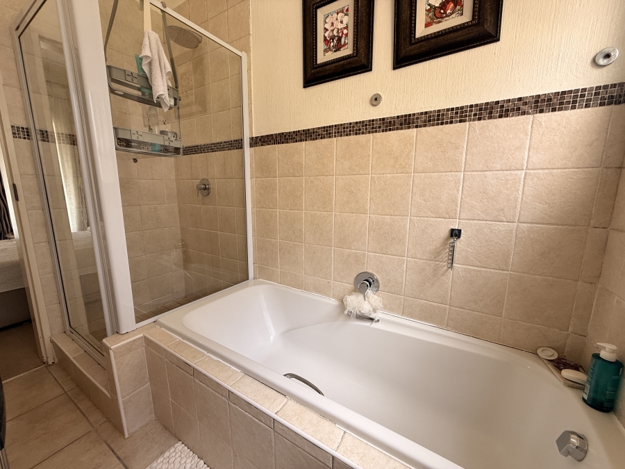 2 Bedroom Property for Sale in Parkwood Gauteng