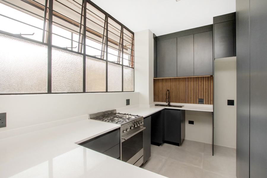 2 Bedroom Property for Sale in Linden Gauteng