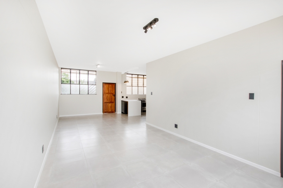 2 Bedroom Property for Sale in Linden Gauteng