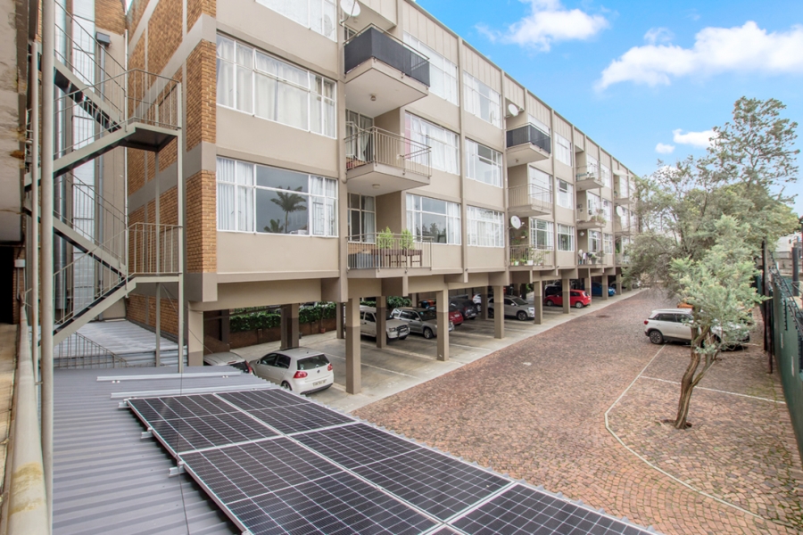 2 Bedroom Property for Sale in Linden Gauteng