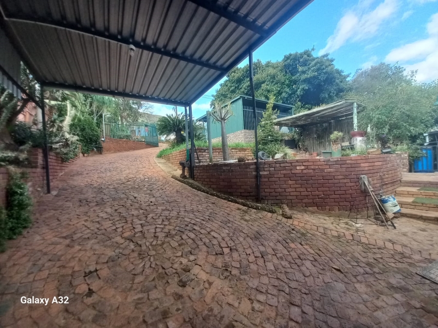 3 Bedroom Property for Sale in Mountain View Gauteng
