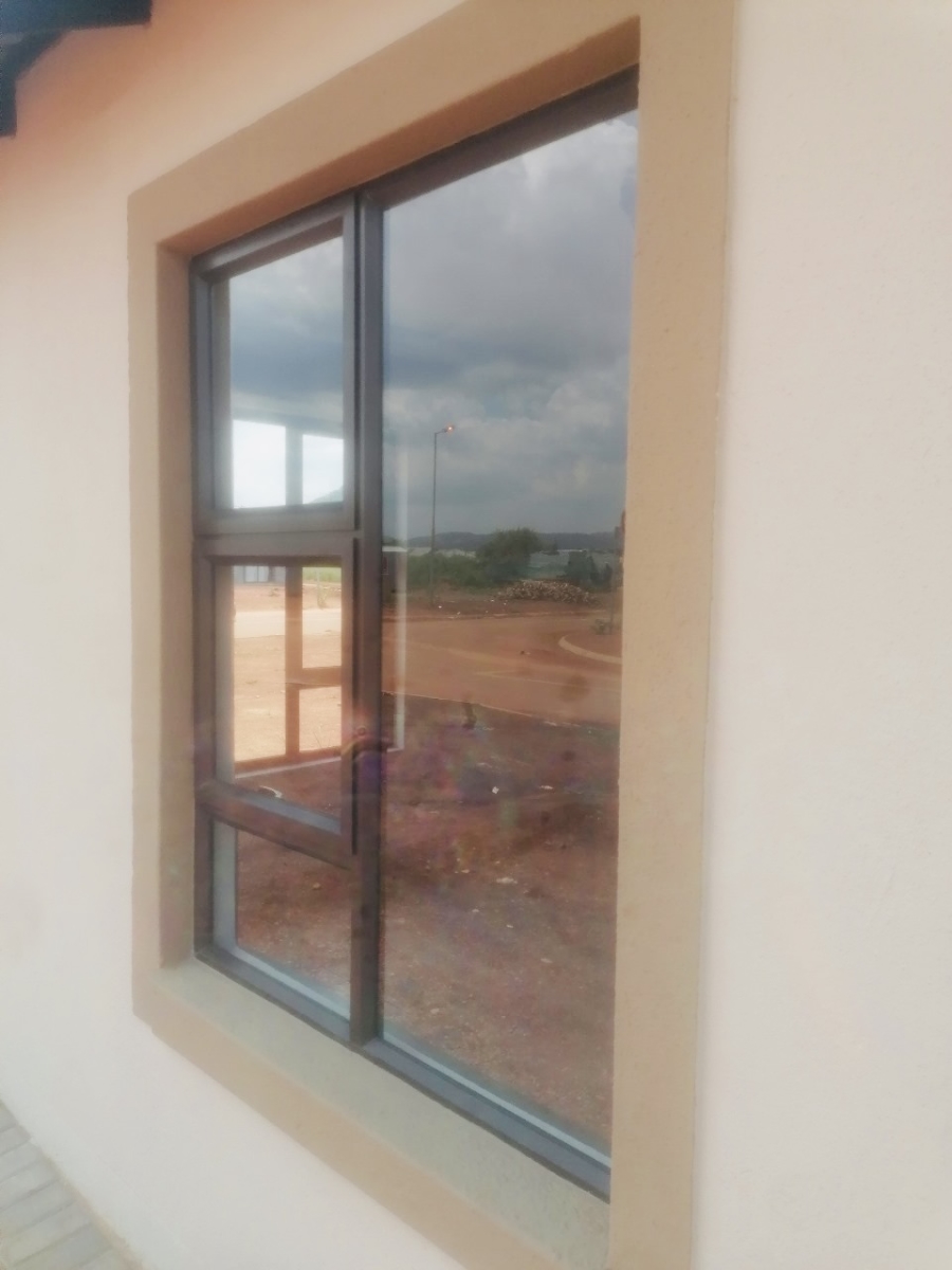 2 Bedroom Property for Sale in The Orchards Gauteng