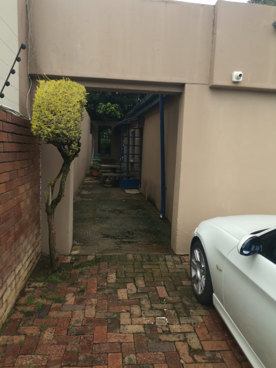 To Let commercial Property for Rent in Brooklyn Gauteng