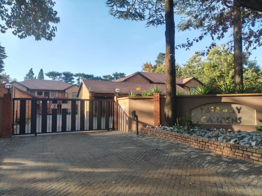 To Let 2 Bedroom Property for Rent in Three Rivers Proper Gauteng