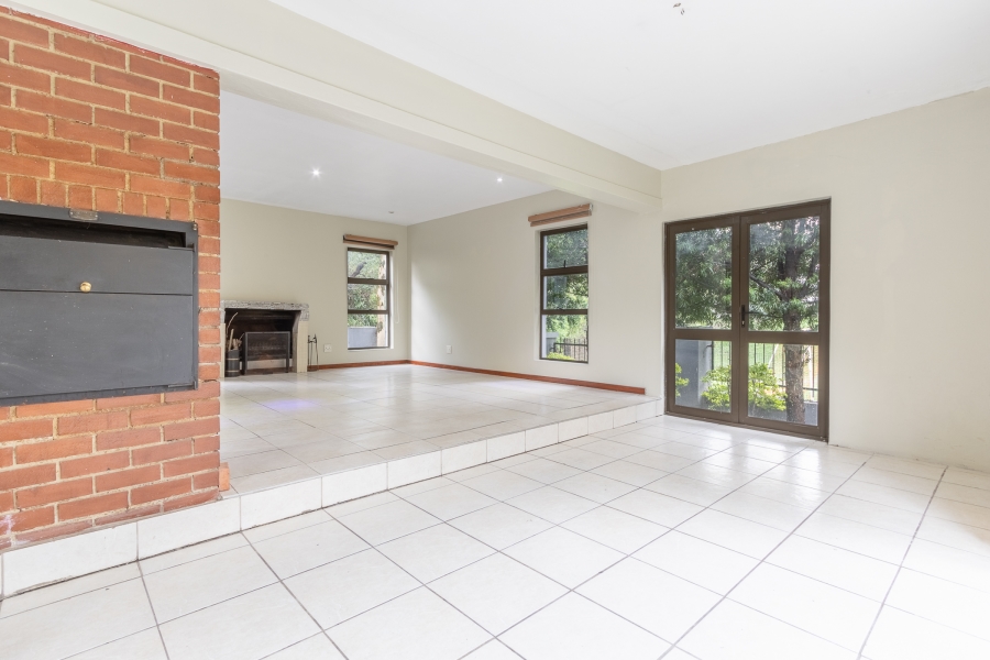 To Let 3 Bedroom Property for Rent in Bushwillow Park Estate Gauteng