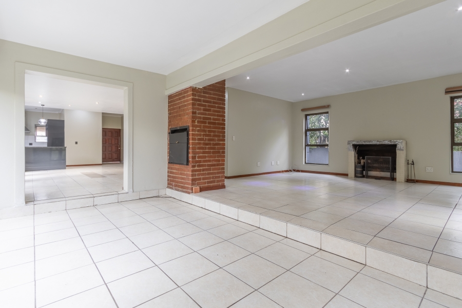 To Let 3 Bedroom Property for Rent in Bushwillow Park Estate Gauteng