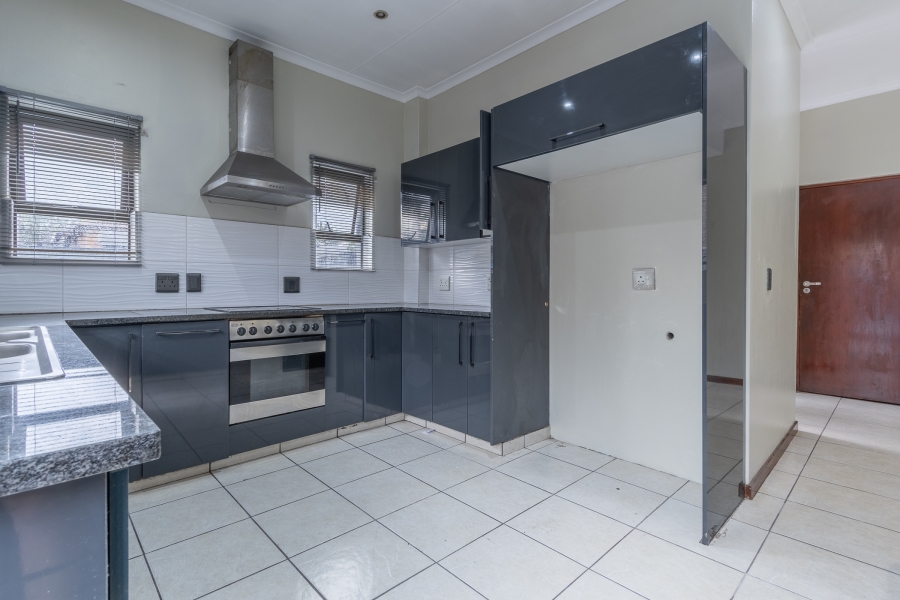 To Let 3 Bedroom Property for Rent in Bushwillow Park Estate Gauteng