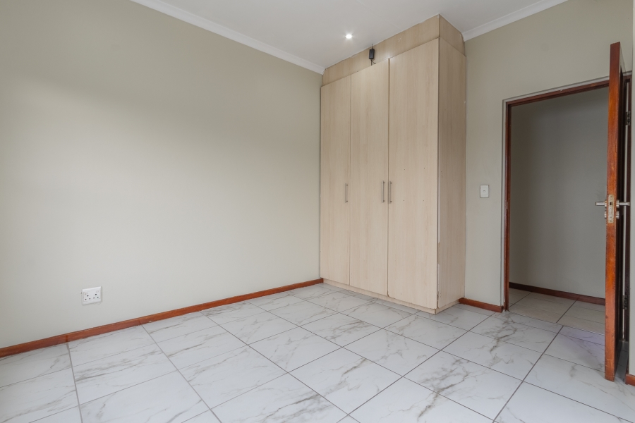 To Let 3 Bedroom Property for Rent in Bushwillow Park Estate Gauteng
