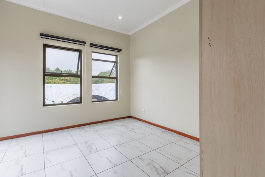 To Let 3 Bedroom Property for Rent in Bushwillow Park Estate Gauteng