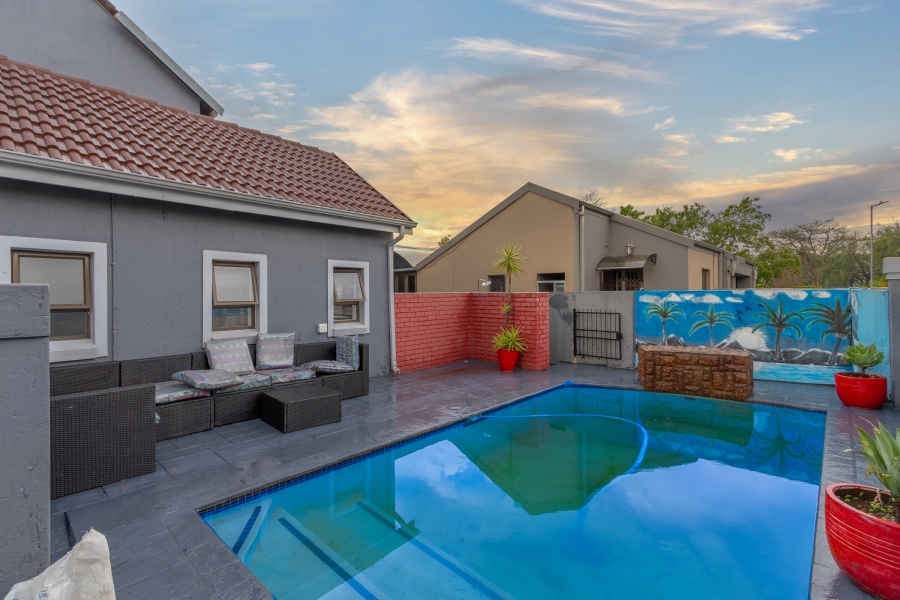 To Let 3 Bedroom Property for Rent in Bushwillow Park Estate Gauteng