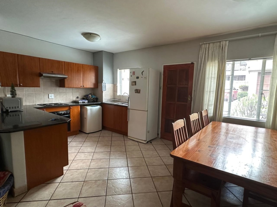 To Let 2 Bedroom Property for Rent in Eden Glen Gauteng