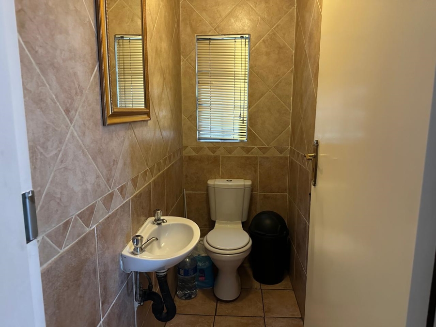 To Let 2 Bedroom Property for Rent in Eden Glen Gauteng