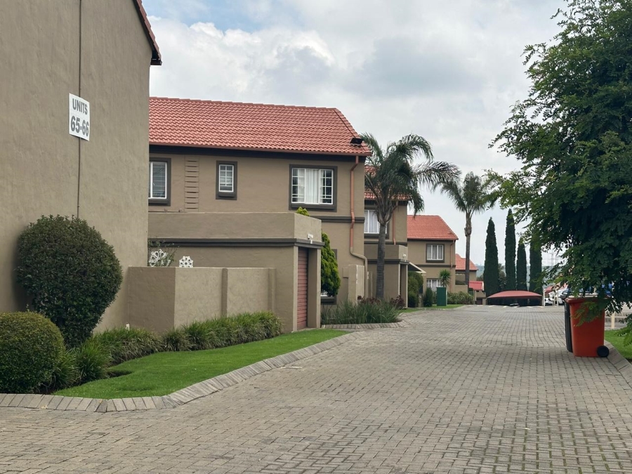 To Let 2 Bedroom Property for Rent in Eden Glen Gauteng