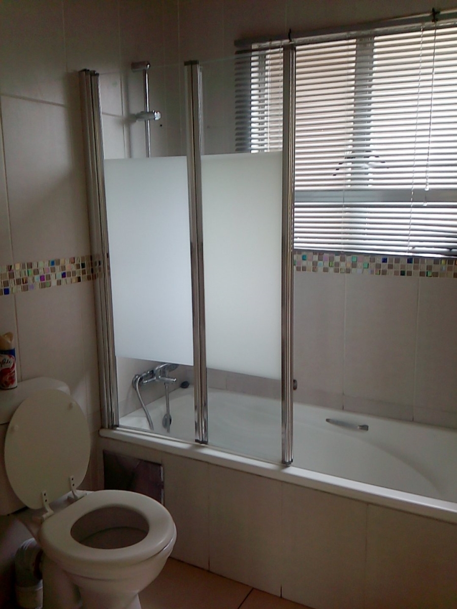 2 Bedroom Property for Sale in Weltevreden Park Gauteng