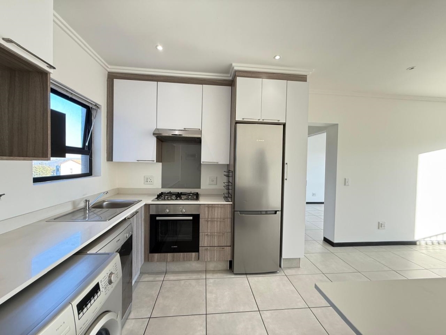To Let 1 Bedroom Property for Rent in Fourways Gauteng