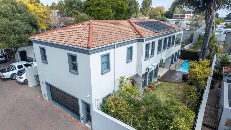 To Let 4 Bedroom Property for Rent in Morningside Gauteng