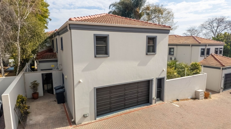 To Let 4 Bedroom Property for Rent in Morningside Gauteng