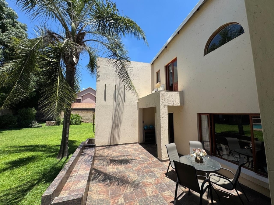 9 Bedroom Property for Sale in Lynnwood Glen Gauteng