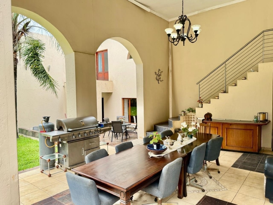 9 Bedroom Property for Sale in Lynnwood Glen Gauteng