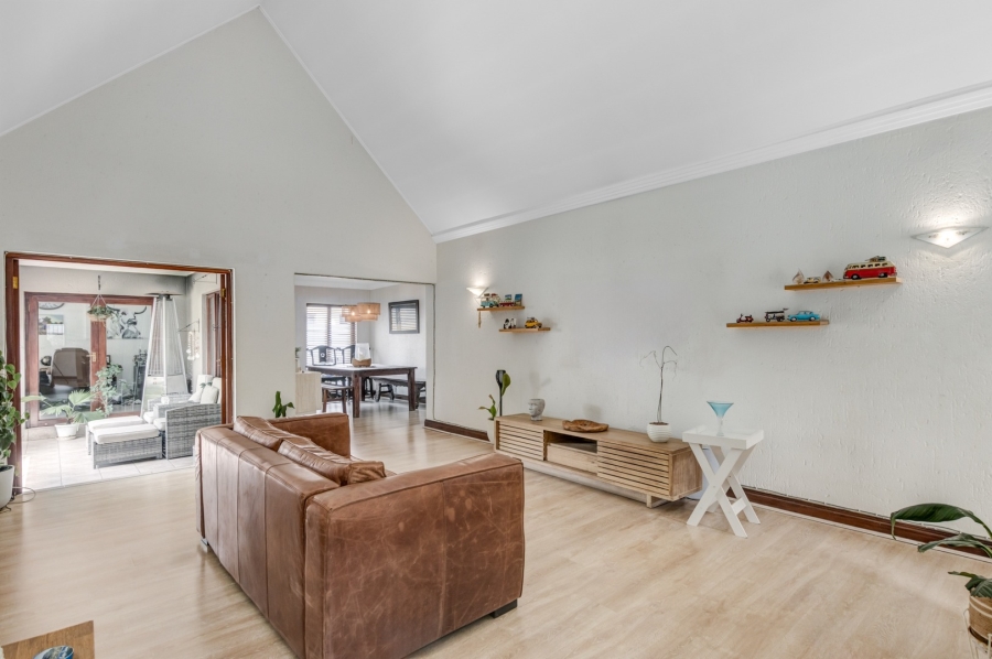 To Let 3 Bedroom Property for Rent in Cedar Lakes Gauteng