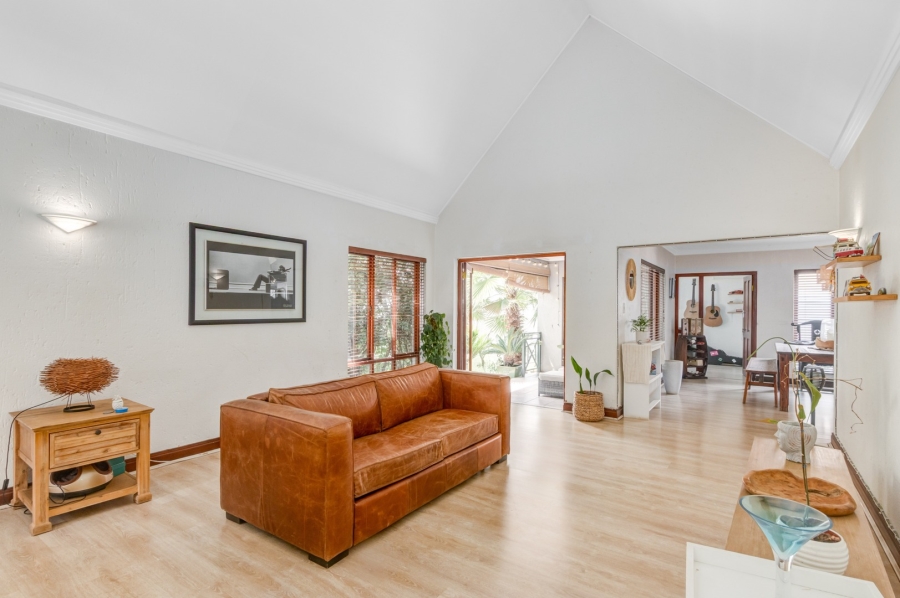 To Let 3 Bedroom Property for Rent in Cedar Lakes Gauteng