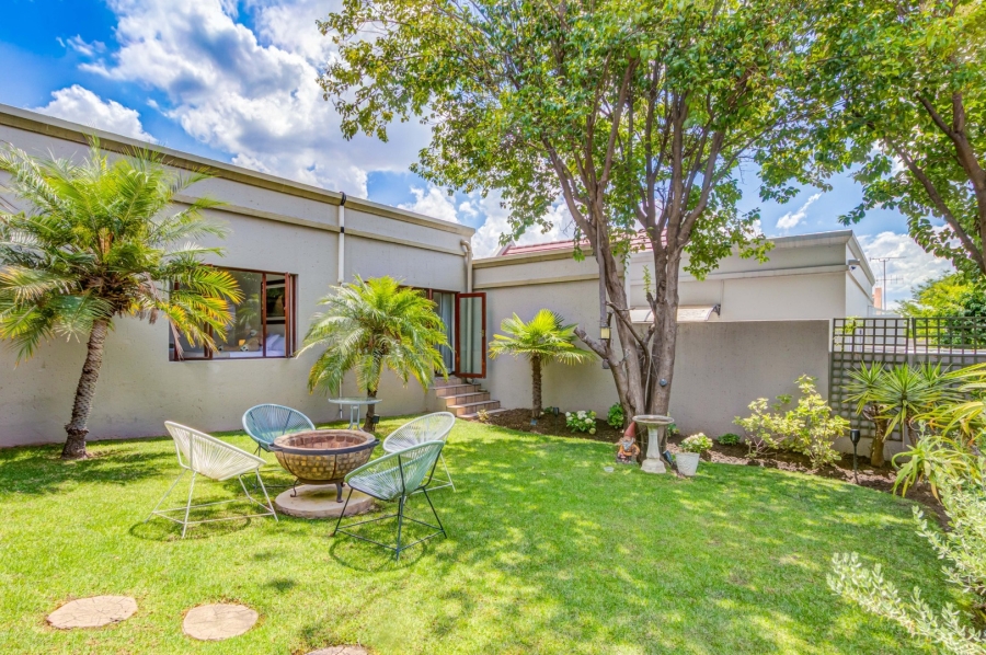 To Let 3 Bedroom Property for Rent in Cedar Lakes Gauteng