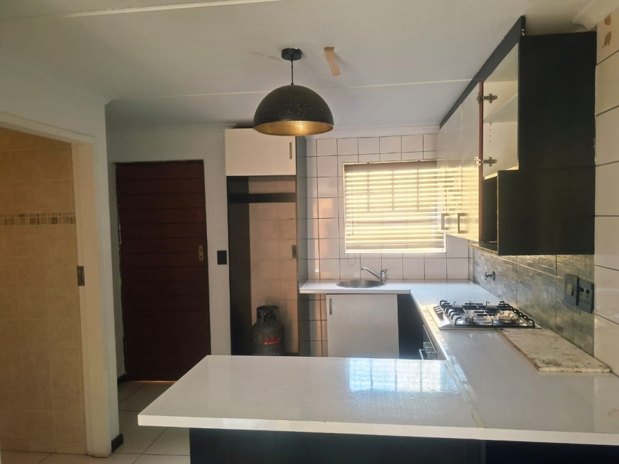 2 Bedroom Property for Sale in Rynfield Gauteng