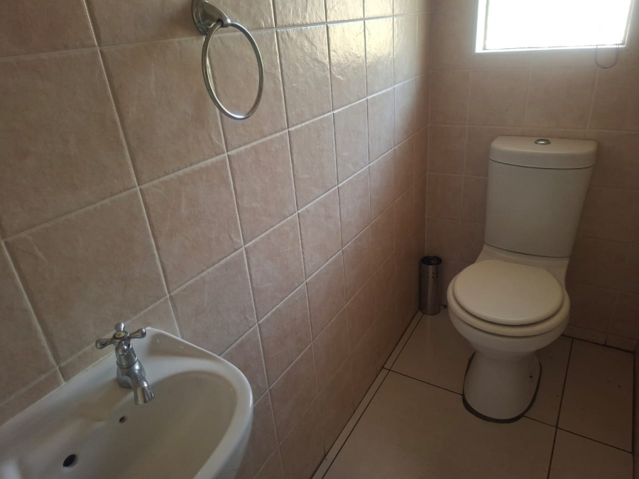2 Bedroom Property for Sale in Rynfield Gauteng