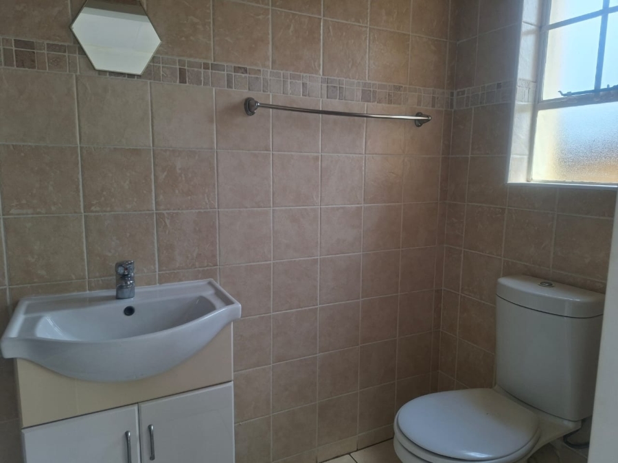 2 Bedroom Property for Sale in Rynfield Gauteng
