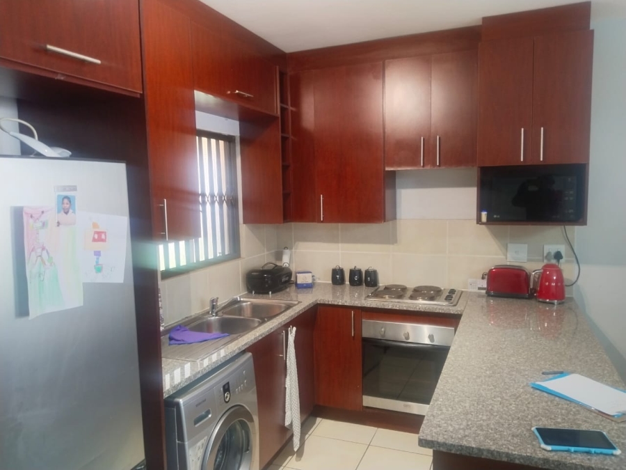 2 Bedroom Property for Sale in Hesteapark Gauteng