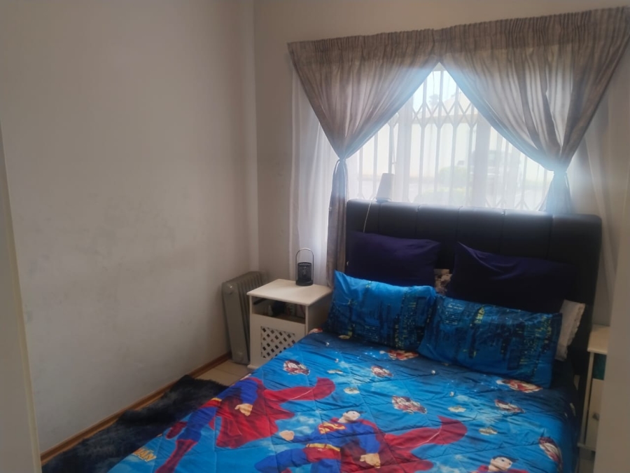 2 Bedroom Property for Sale in Hesteapark Gauteng